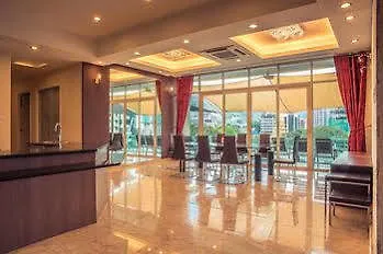 H Residence George Town Homestay