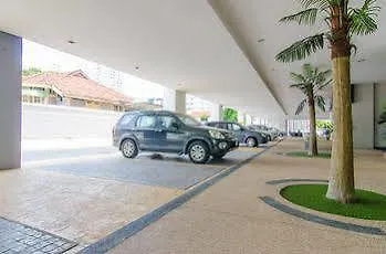 H Residence George Town